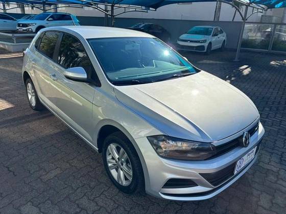 VOLKSWAGEN POLO 1.0 MPI TOTAL FLEX MANUAL